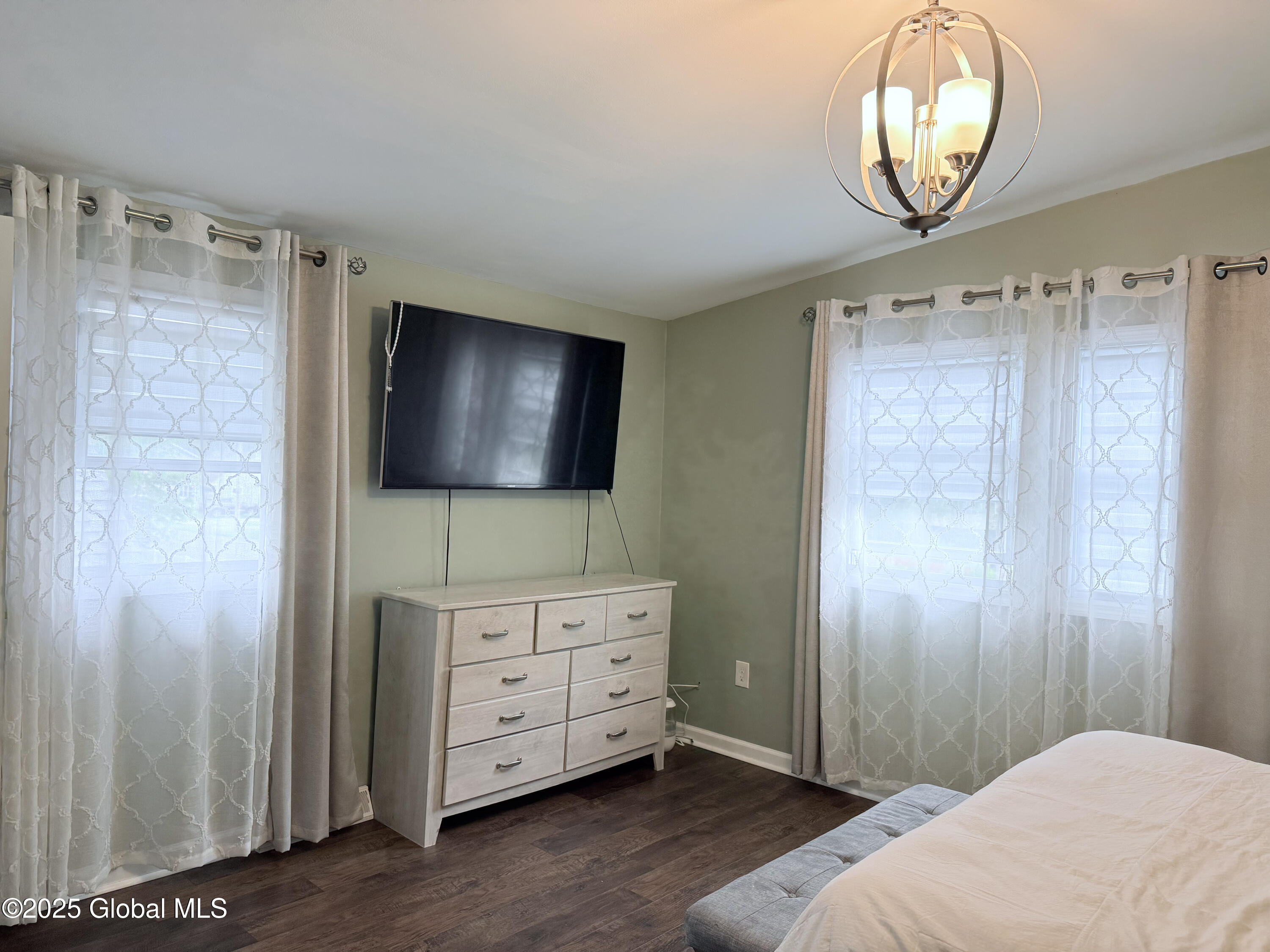 1094 Deforest Street, Schenectady, New York image 23