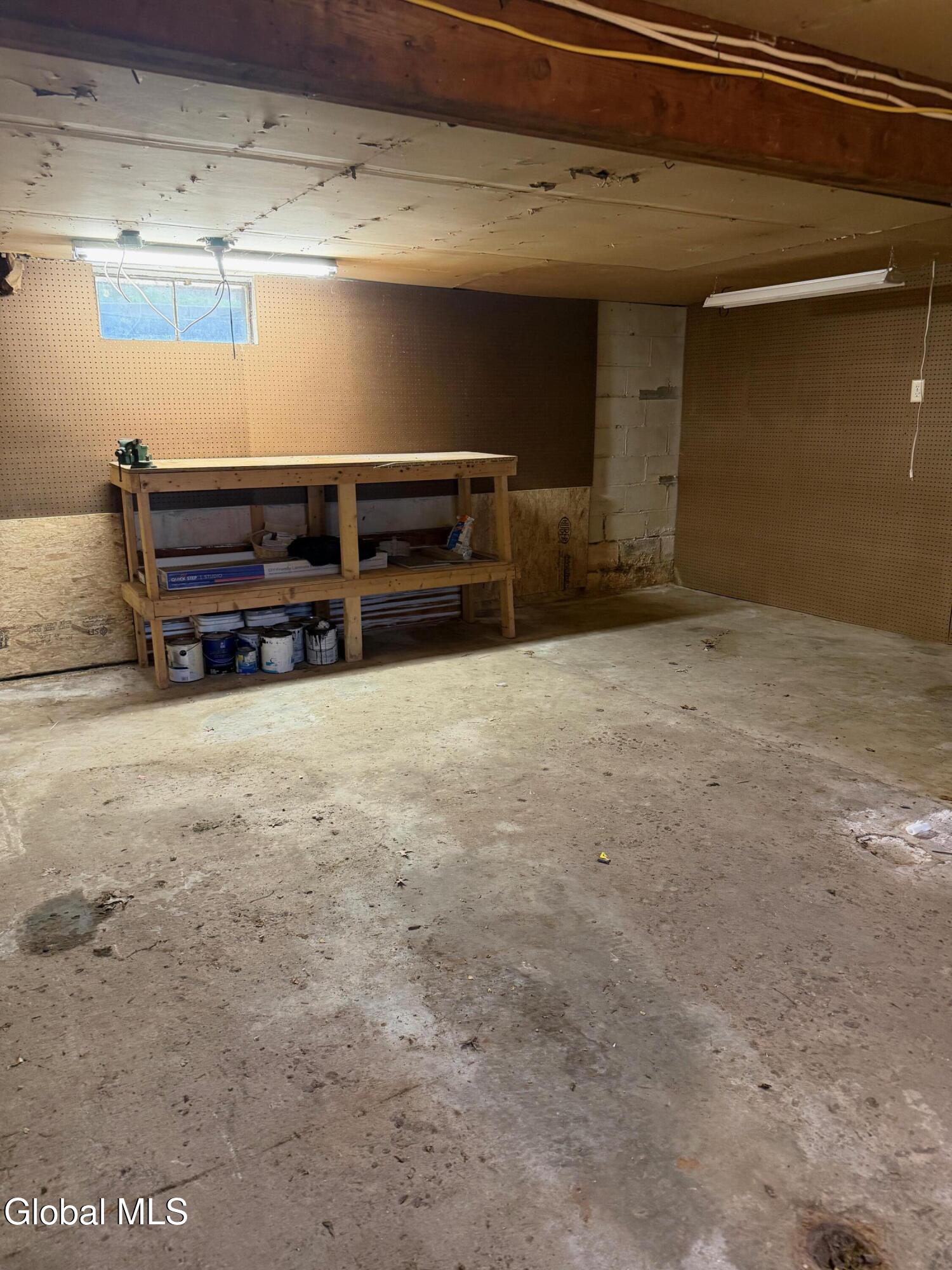 Johnstown, New York 12095, United States, 3 Bedrooms Bedrooms, ,2 BathroomsBathrooms,Residential,Active,206340