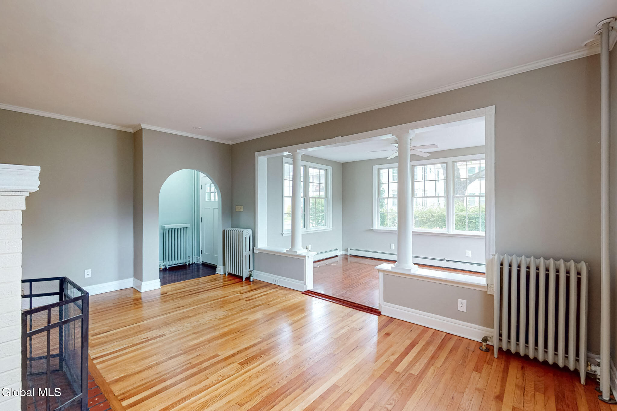 24 W Erie Street