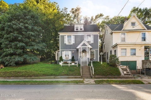 Photo of 1750 Watt Street, Schenectady, NY 12304 (MLS # 202626155)