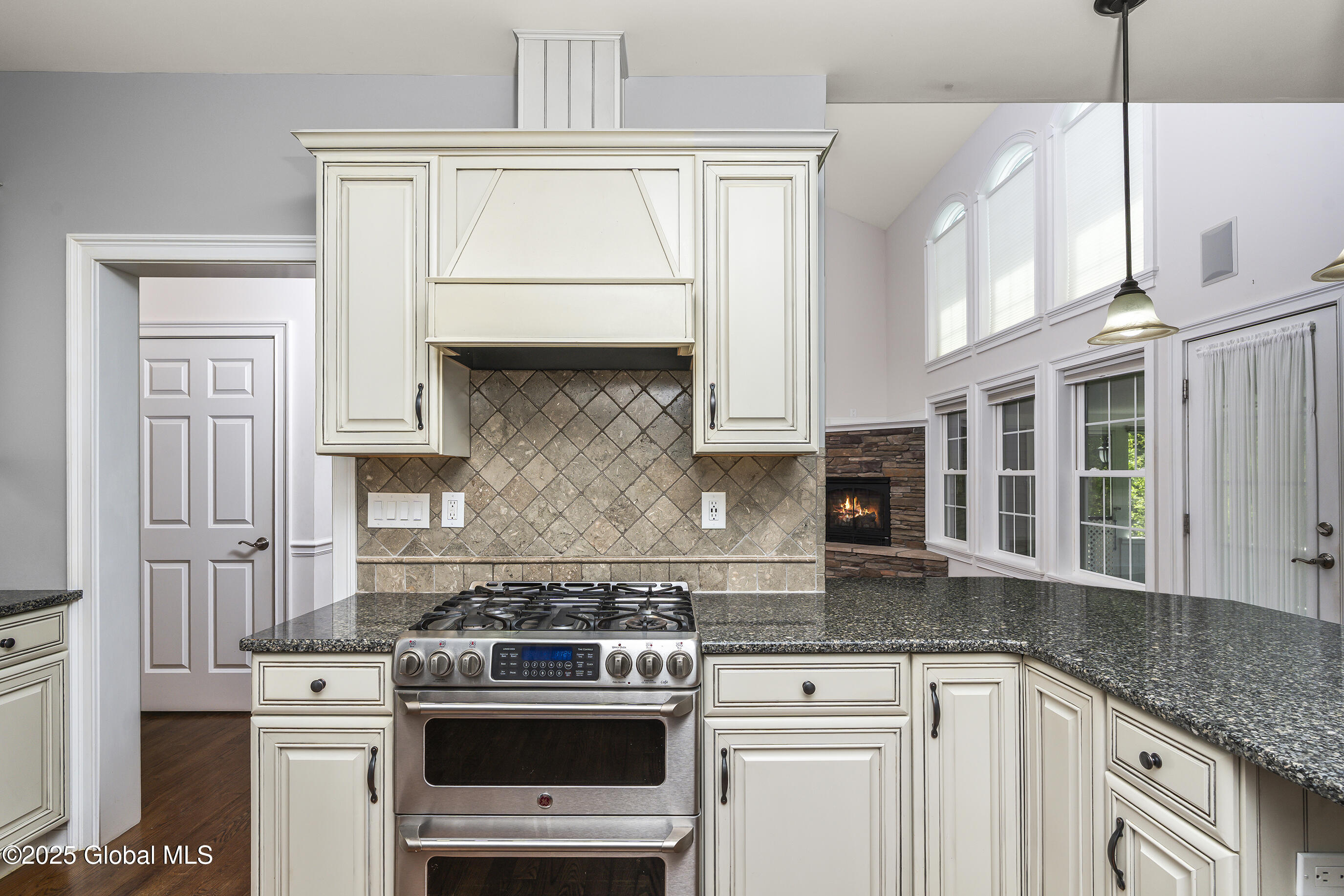 147 Jordan Boulevard, Delmar, New York image 39