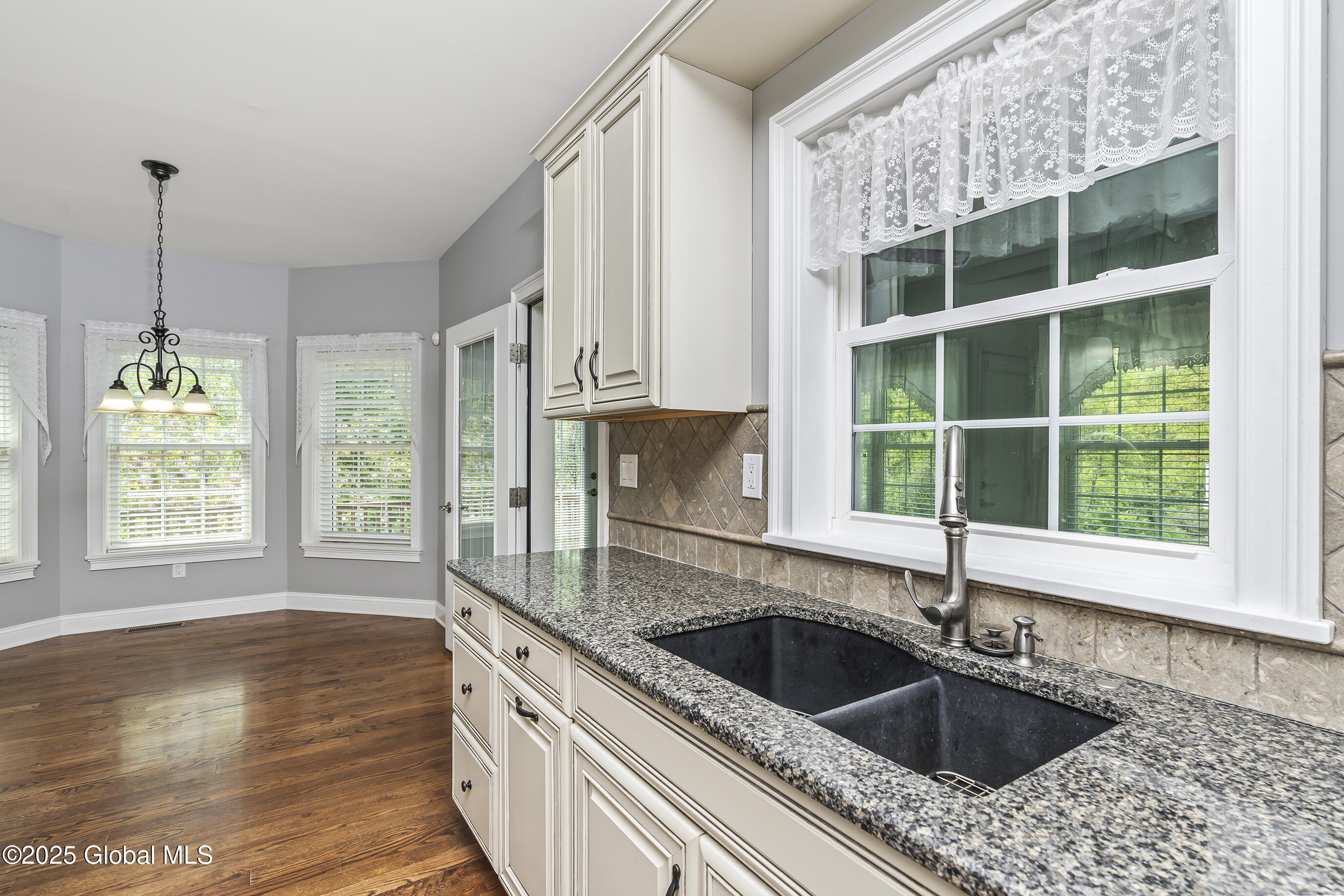 147 Jordan Boulevard, Delmar, New York image 40
