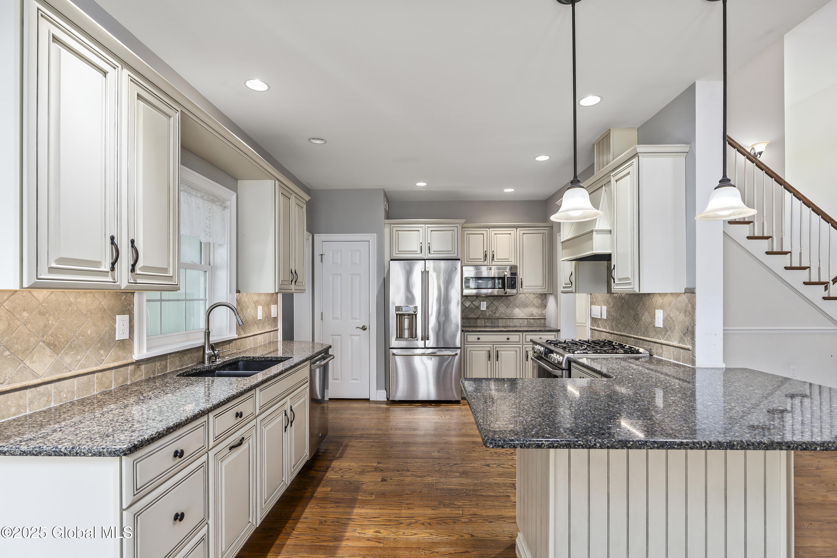 147 Jordan Boulevard, Delmar, New York image 38
