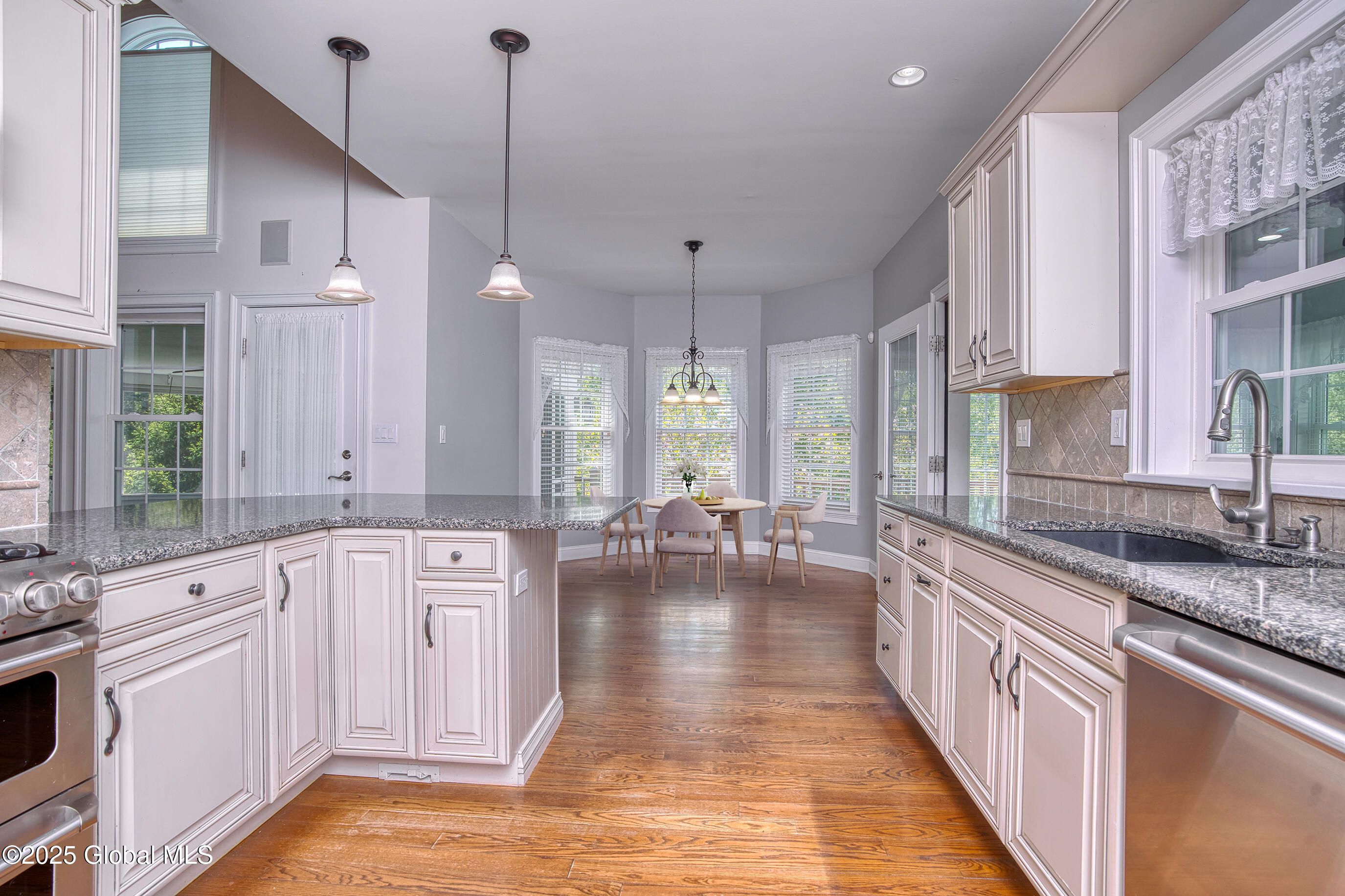 147 Jordan Boulevard, Delmar, New York image 42