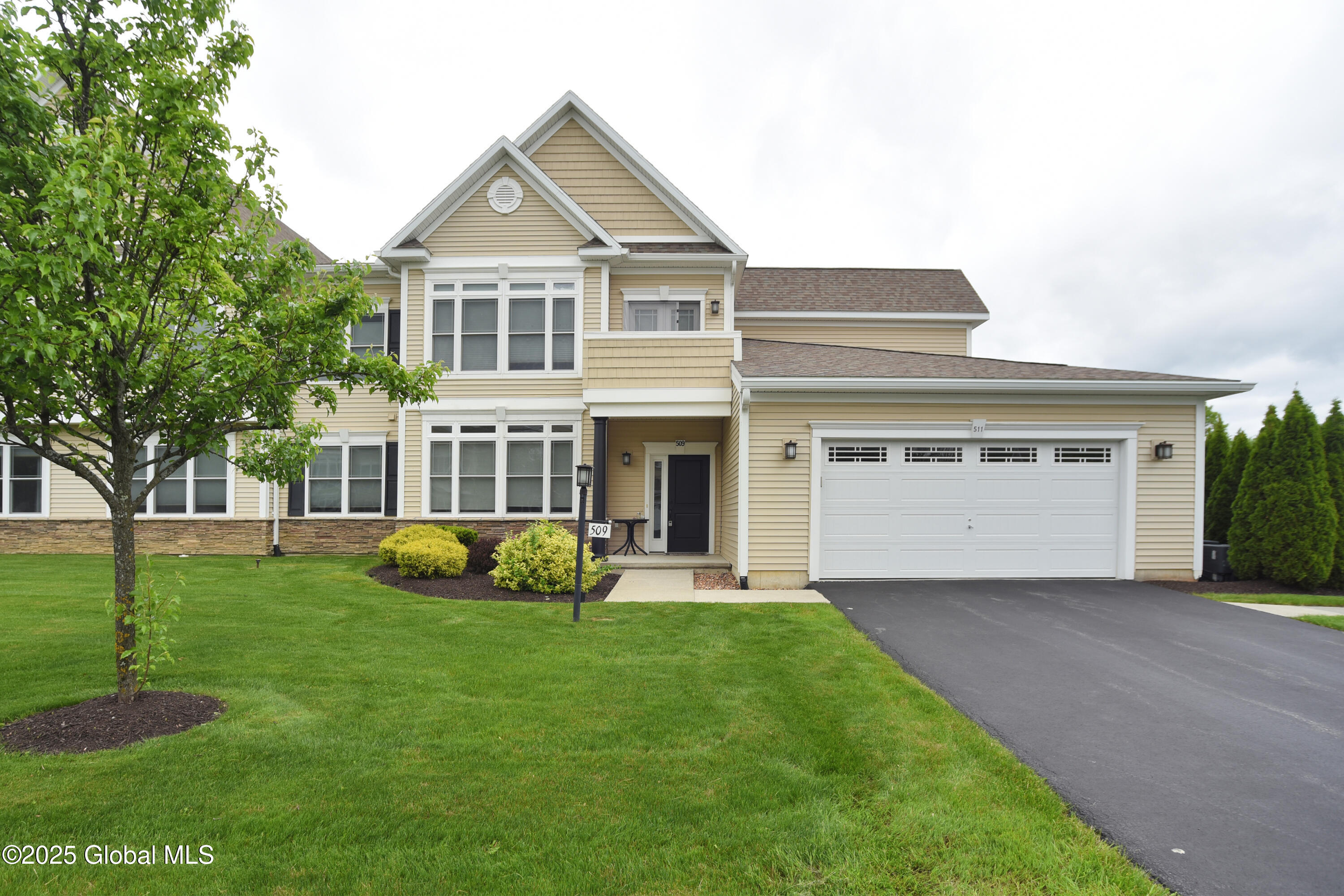 509 Lois Lane, Schenectady, New York image 40