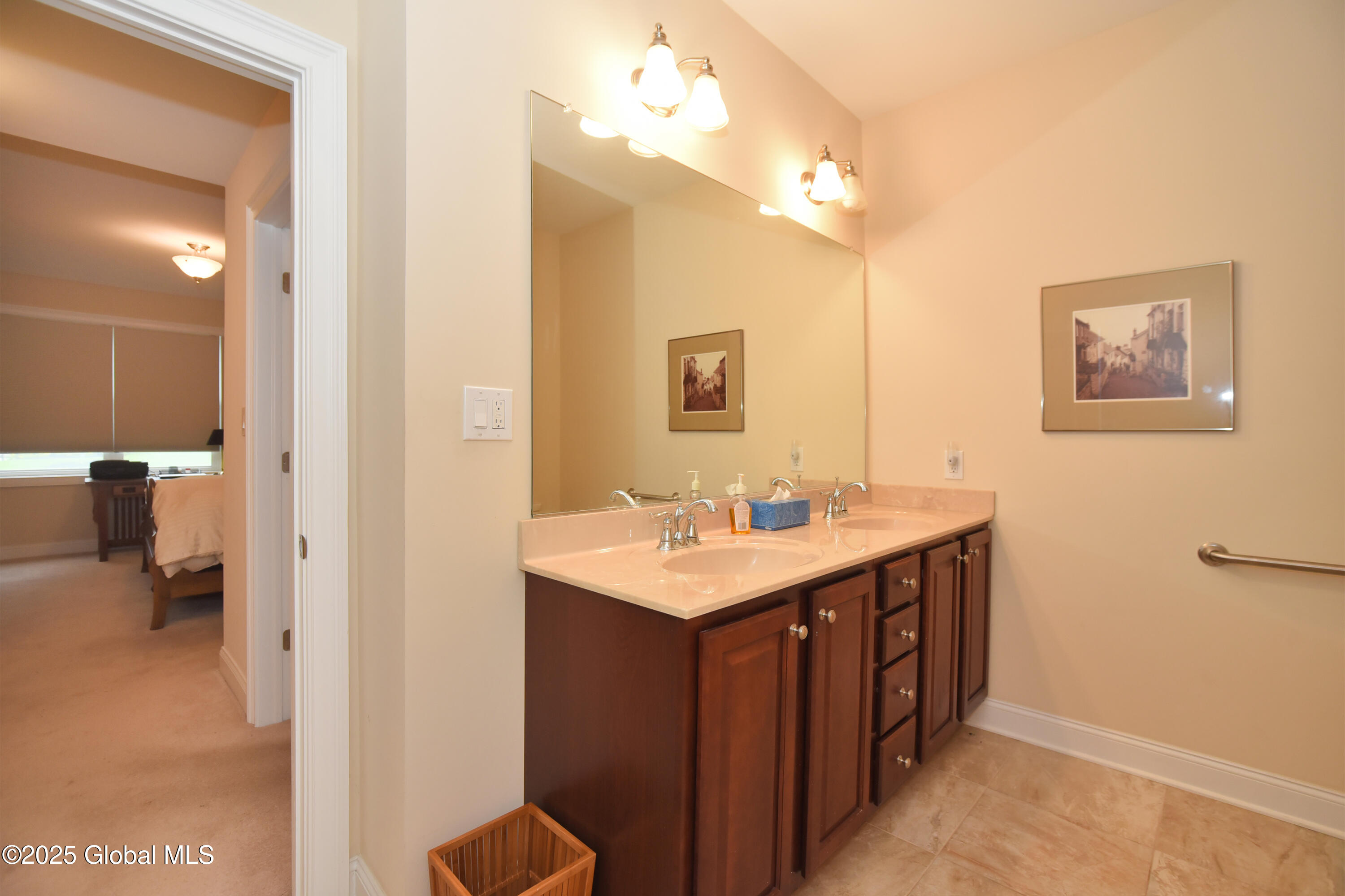 509 Lois Lane, Schenectady, New York image 31