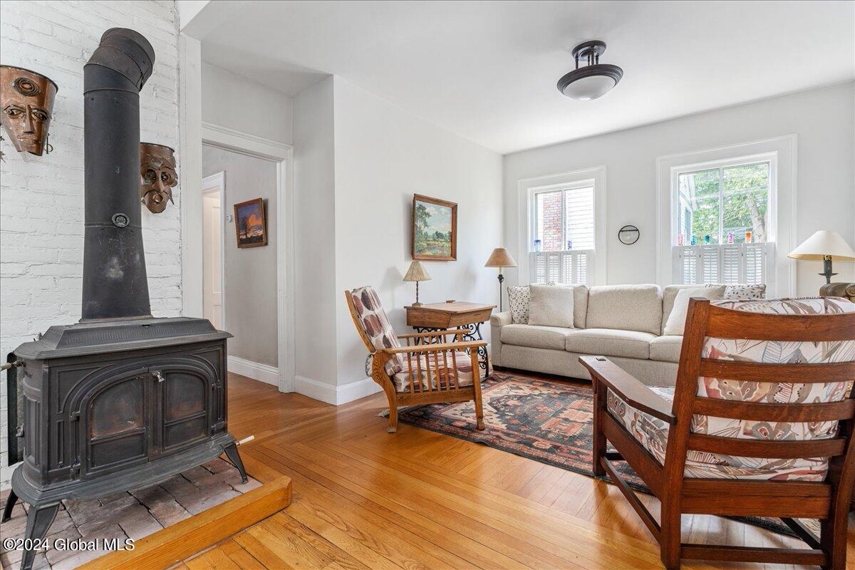 19 George Street, Saratoga Springs, New York image 17