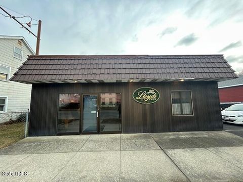 Photo of 640 5th Avenue, Troy, NY 12182 (MLS # 202611215)