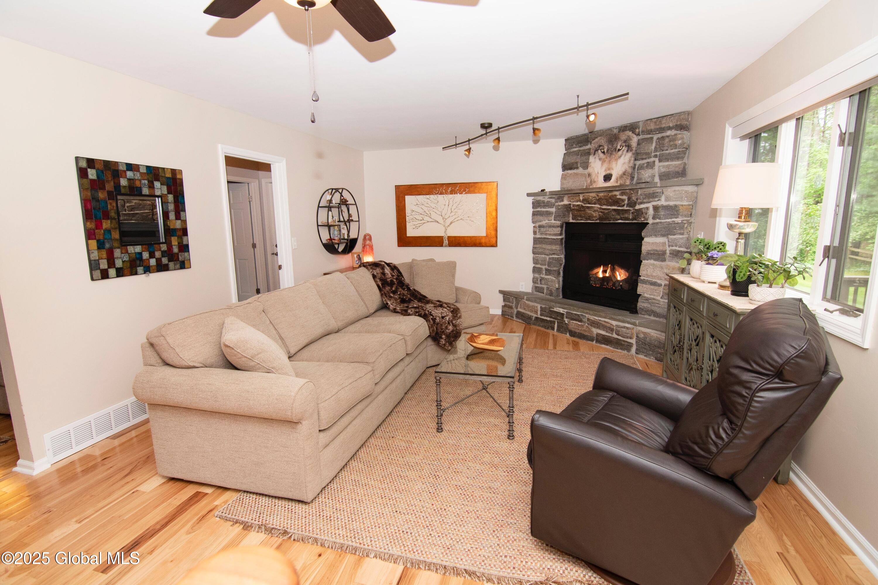 124 Edie Road, Saratoga Springs, New York image 36