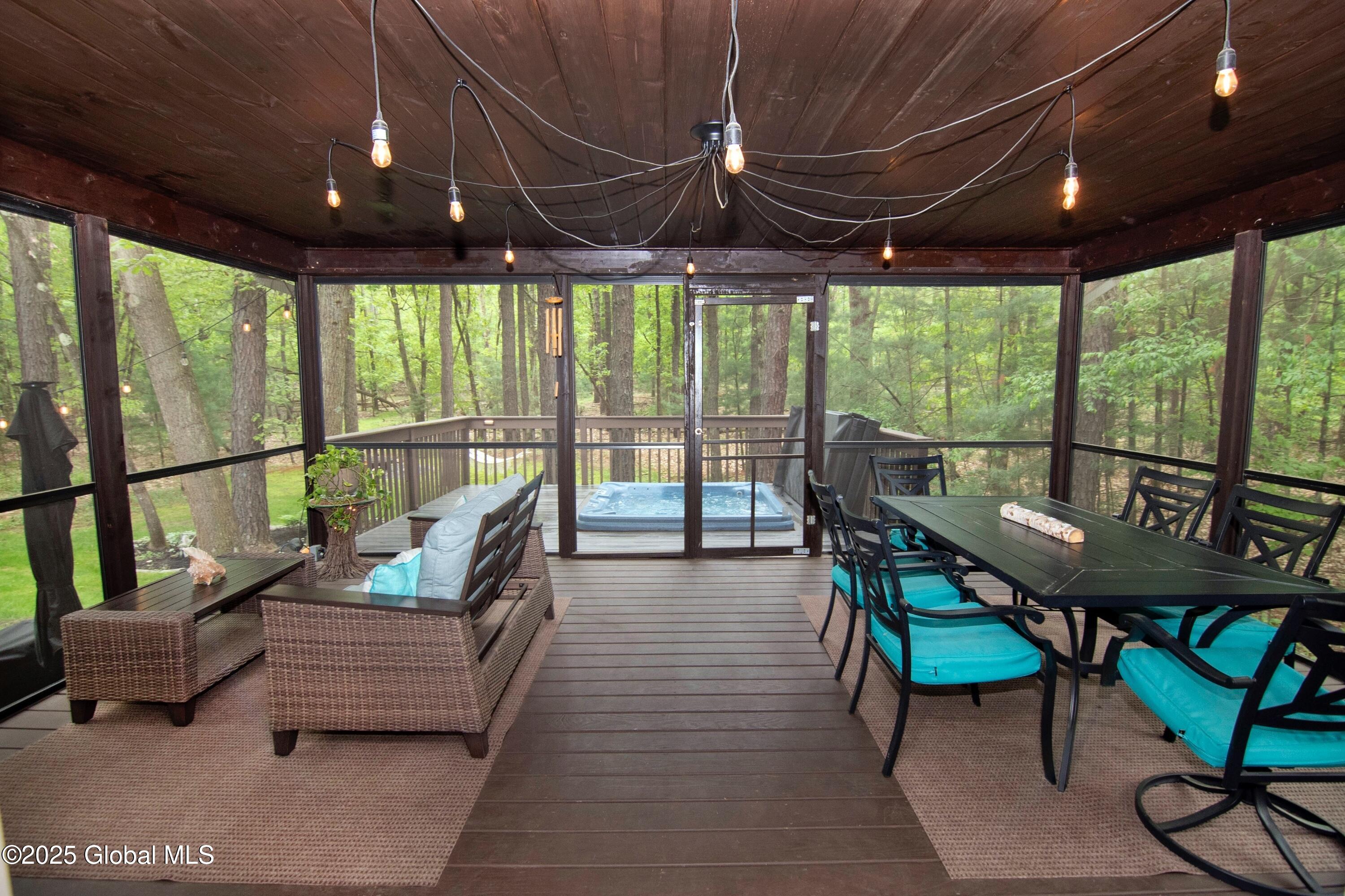 124 Edie Road, Saratoga Springs, New York image 29