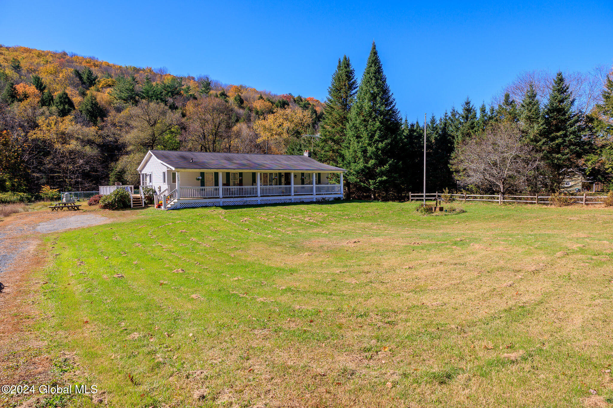 226 SE Hollow Road, Berlin, New York image 32