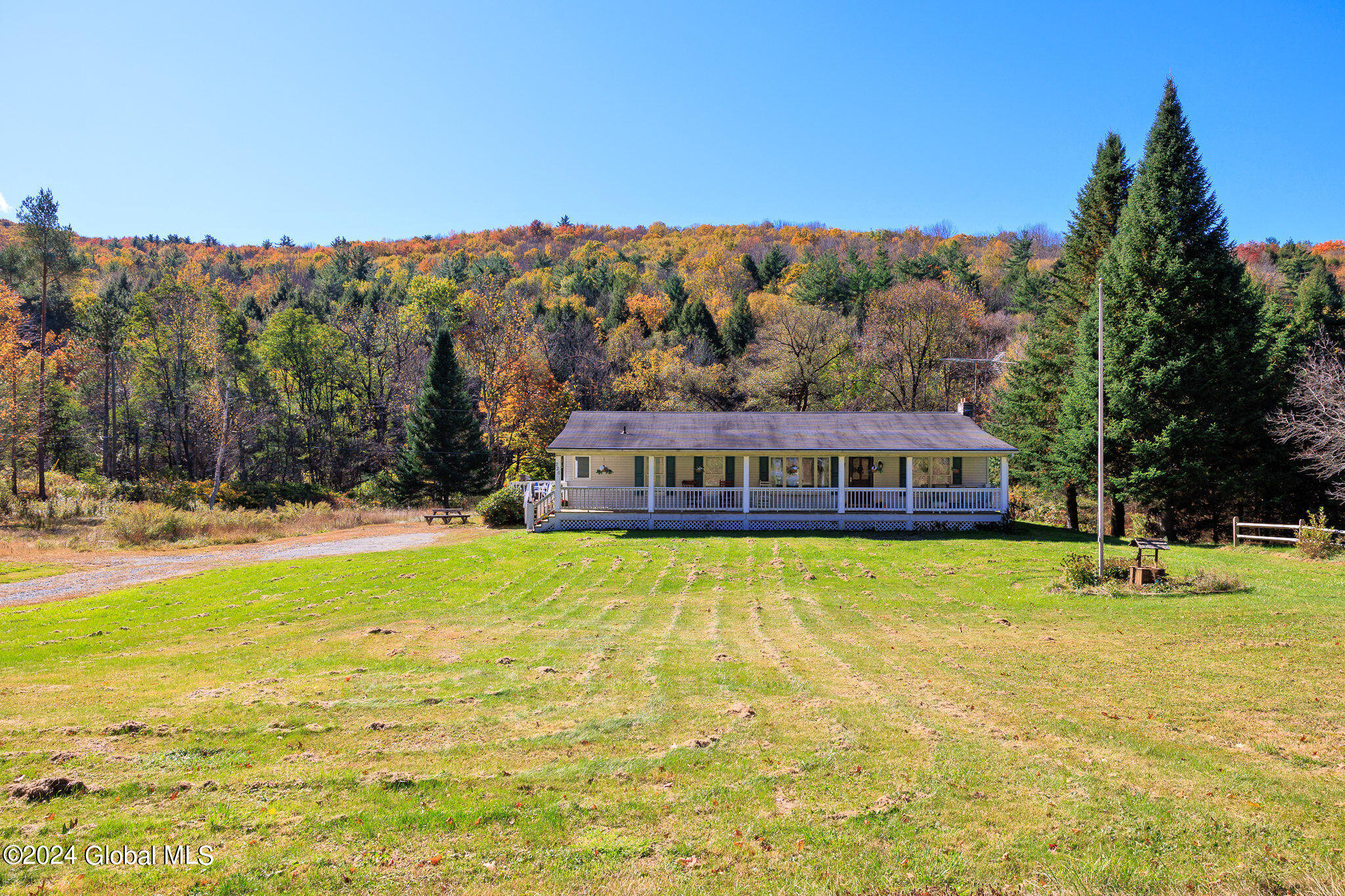 226 SE Hollow Road, Berlin, New York image 31