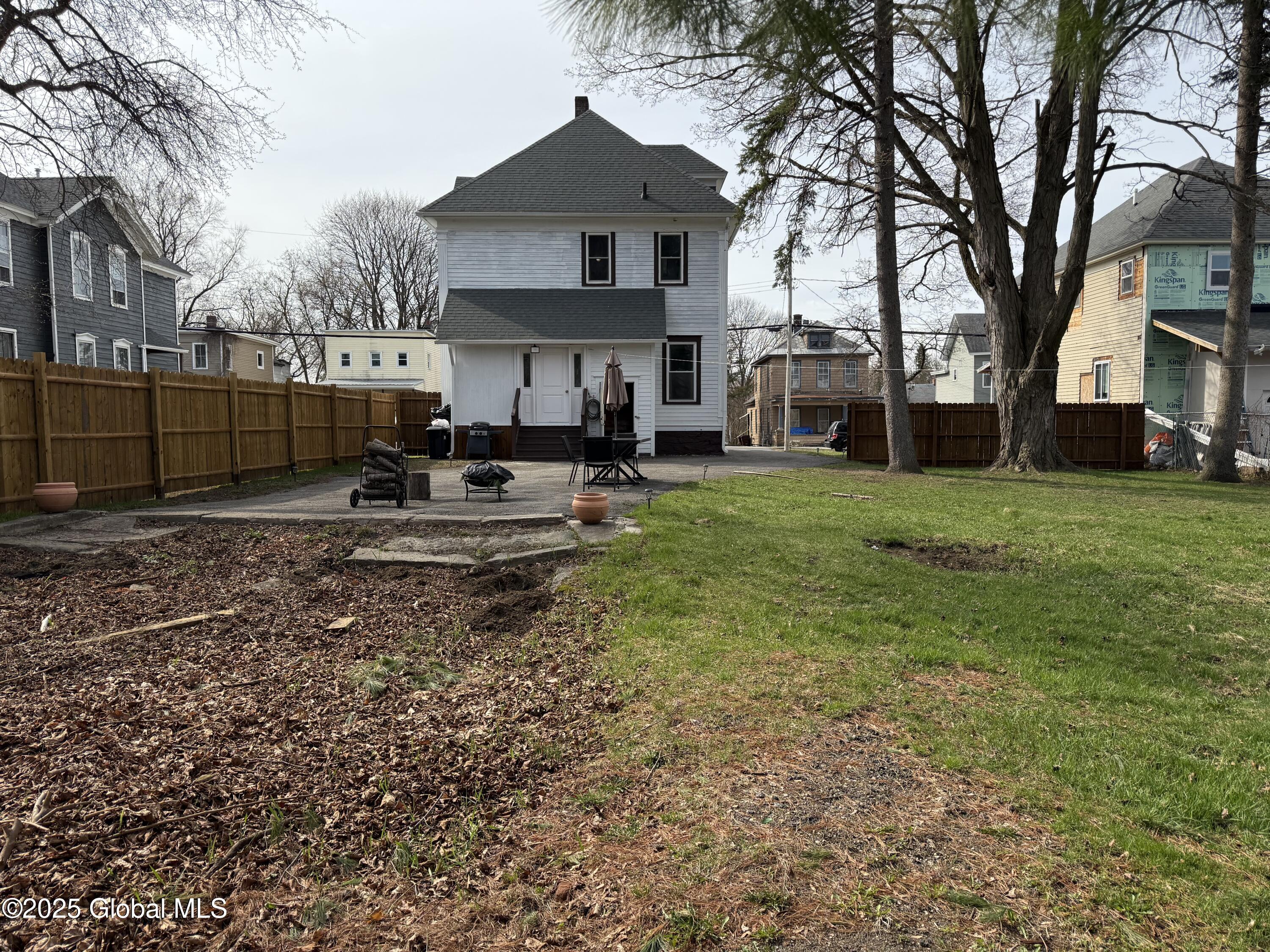 61 3rd Avenue, Gloversville, New York image 33