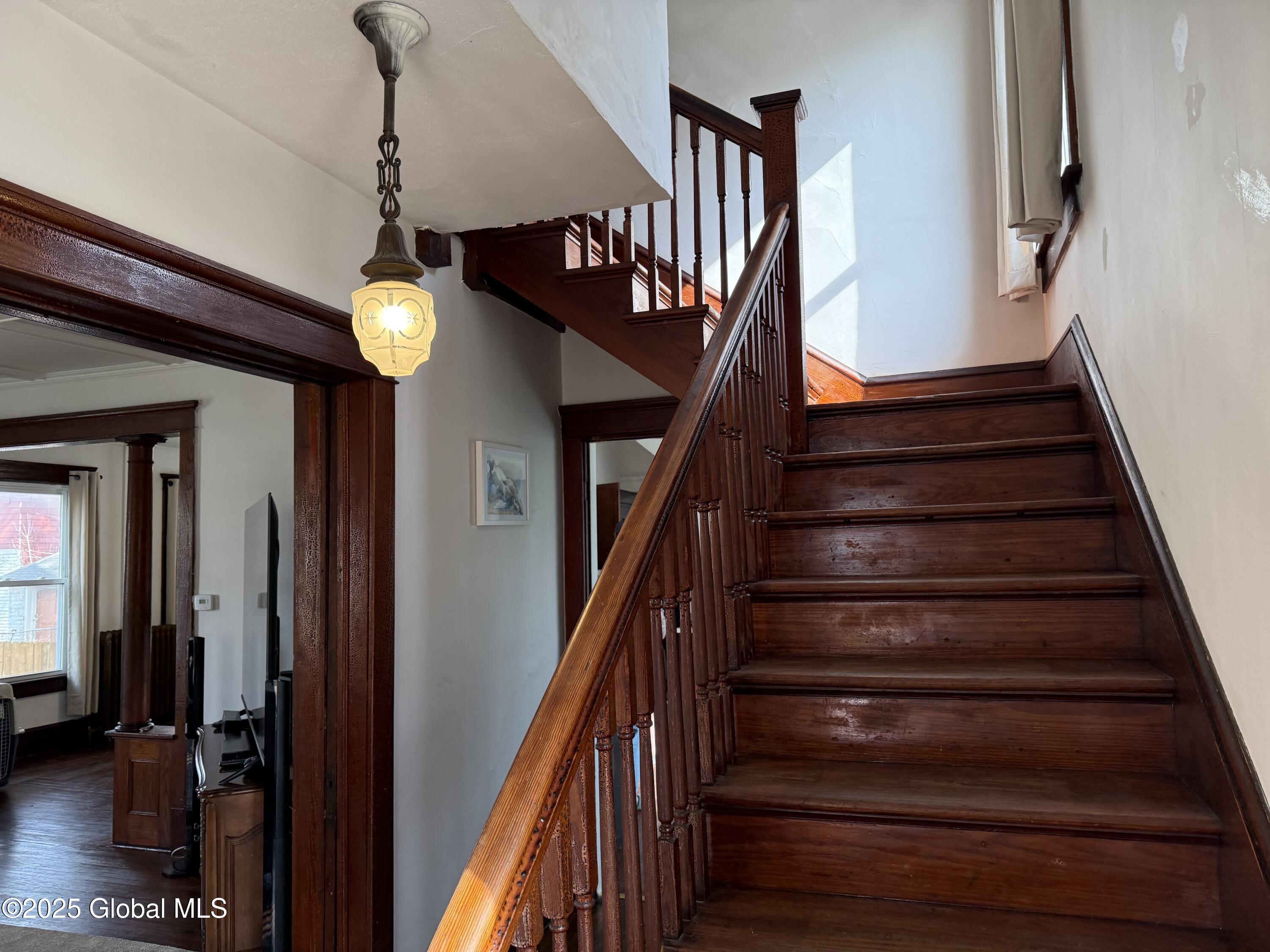 61 3rd Avenue, Gloversville, New York image 11