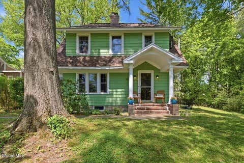 Homes For Sale - 1505 Van Antwerp Road<br/> Niskayuna, NY 12309