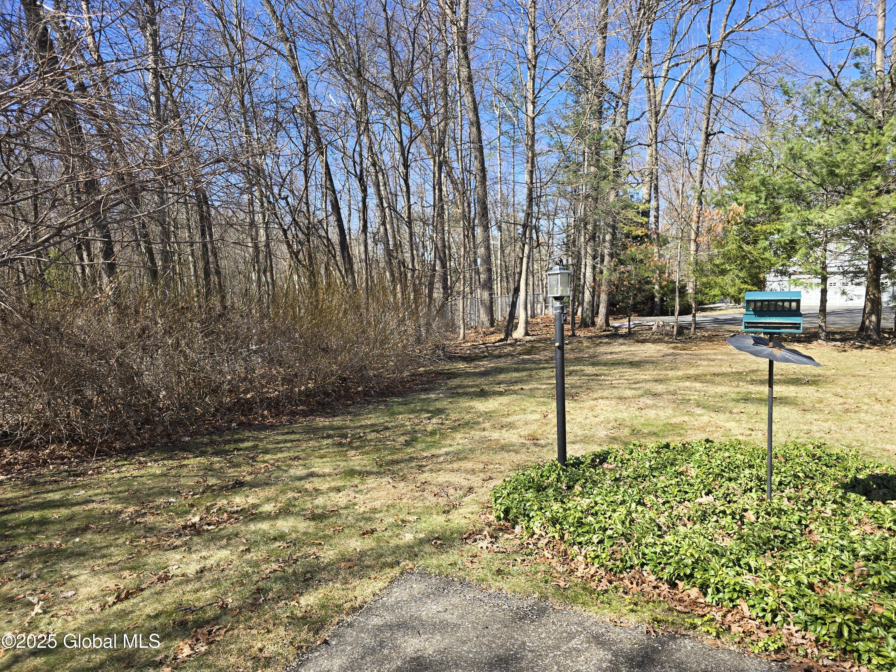 10 Greenwood Lane, Queensbury, New York image 3