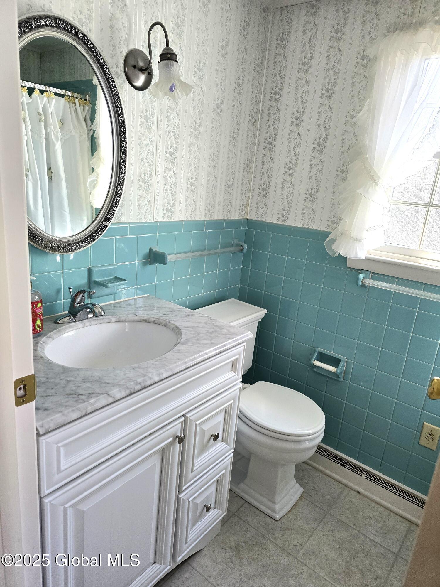 10 Greenwood Lane, Queensbury, New York image 9