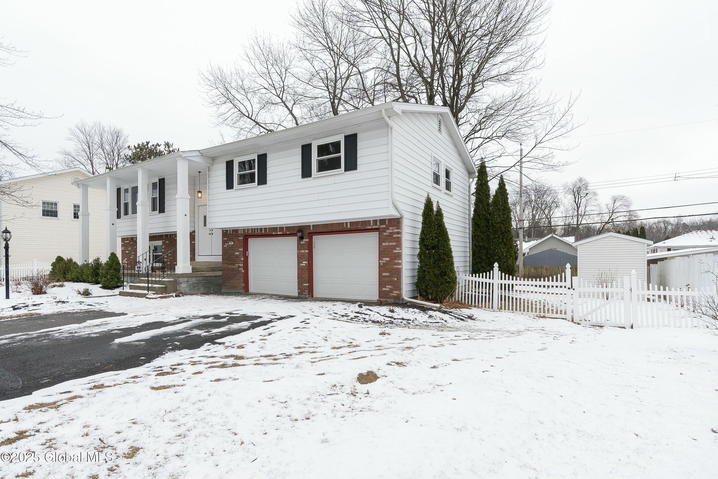 53 Delafield Drive, Colonie, New York image 49