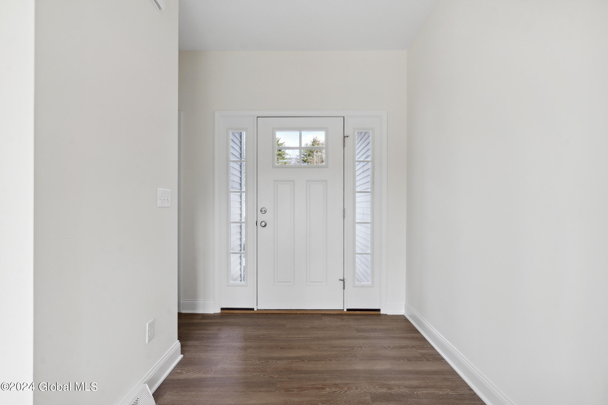 10 Brookhaven Court, Saratoga Springs, New York image 3