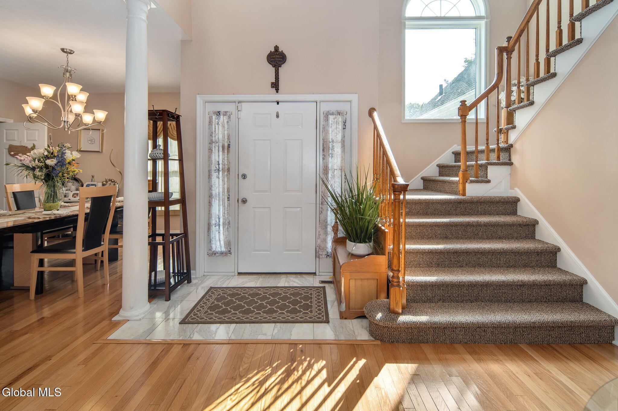 302 Quidor Court