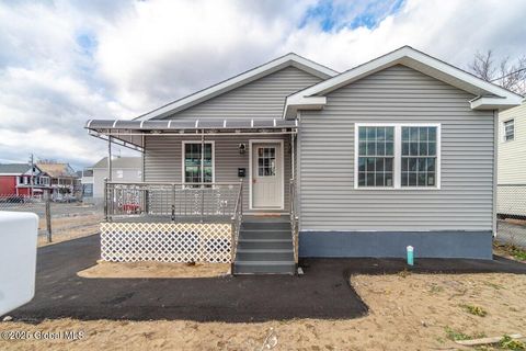 Photo of 1229 8th Avenue, Schenectady, NY 12303 (MLS # 202515211)