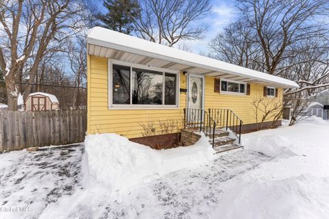 Photo of 7 Bridle Path, Albany, NY 12205 (MLS # 202611252)