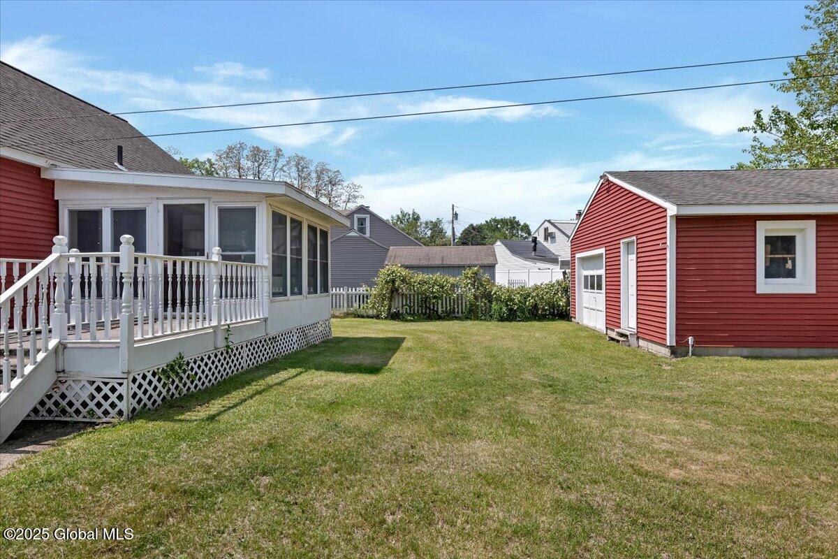 327 Sullivan Road, Schenectady, New York image 30