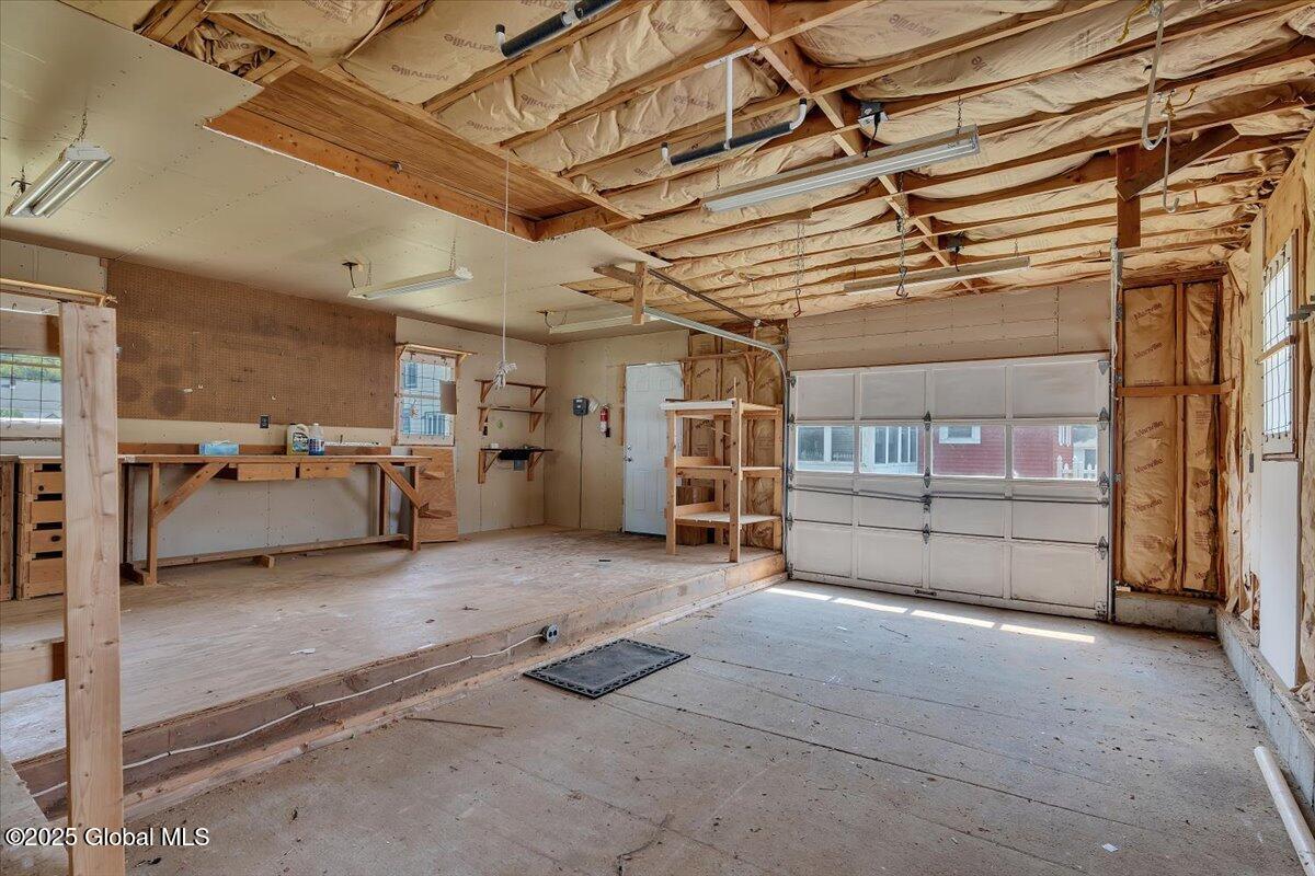 327 Sullivan Road, Schenectady, New York image 32