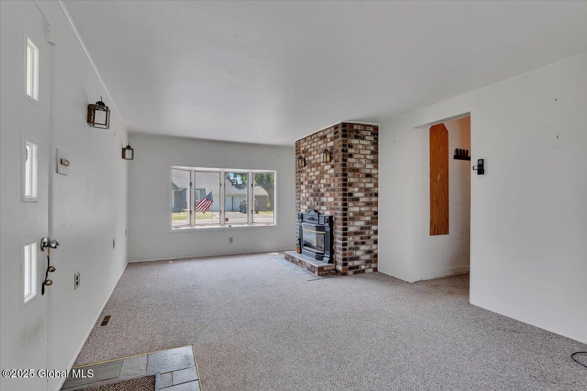 327 Sullivan Road, Schenectady, New York image 15