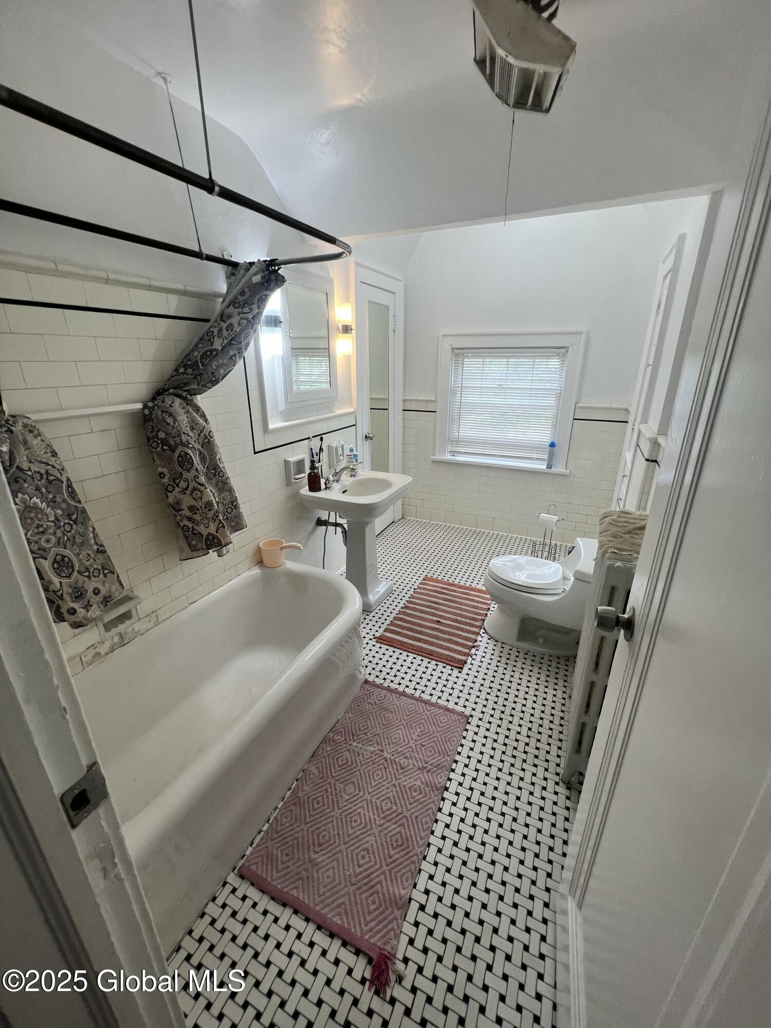 194 S Main Avenue, Albany, New York image 30