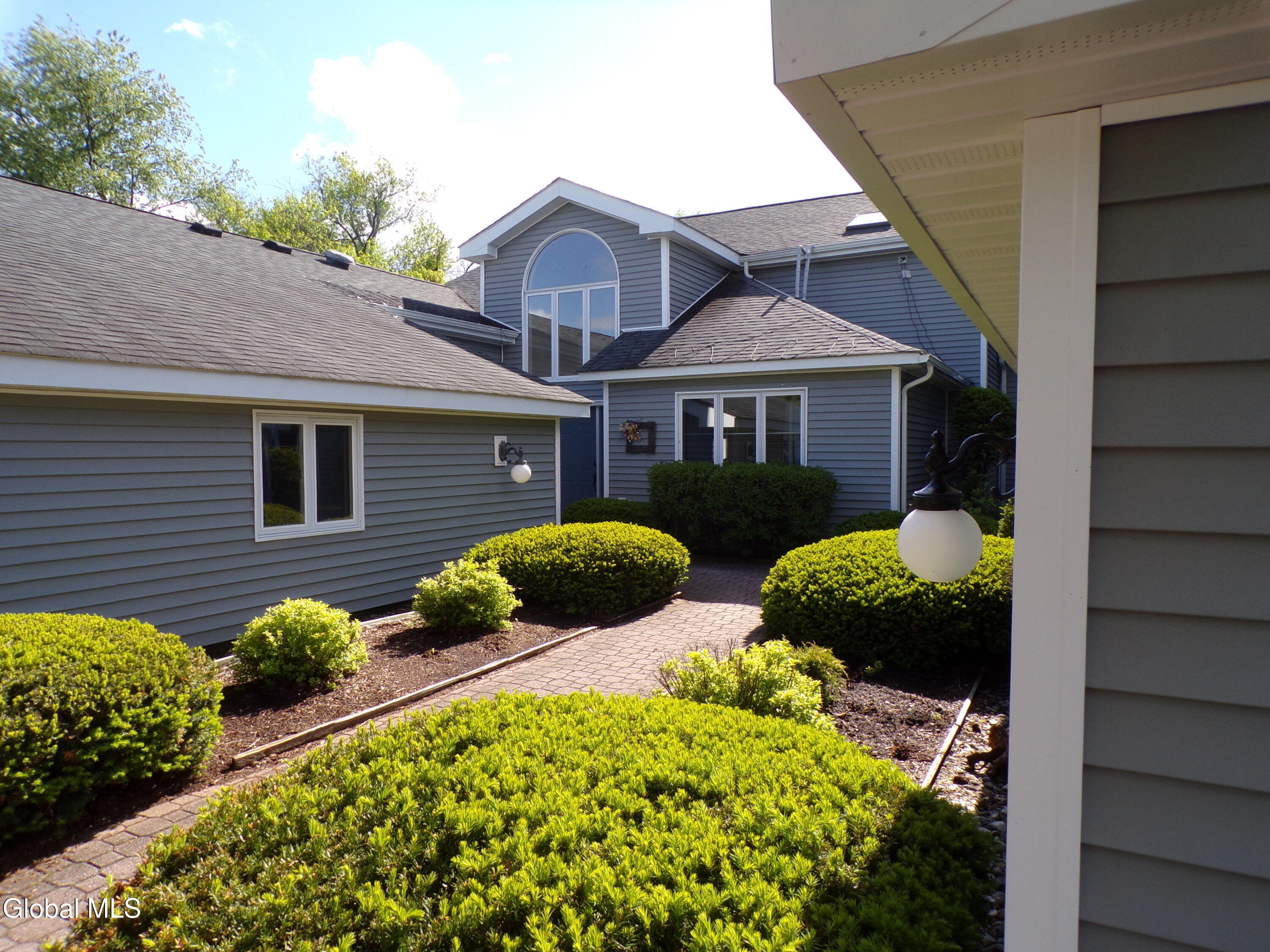 20 Westwood Drive