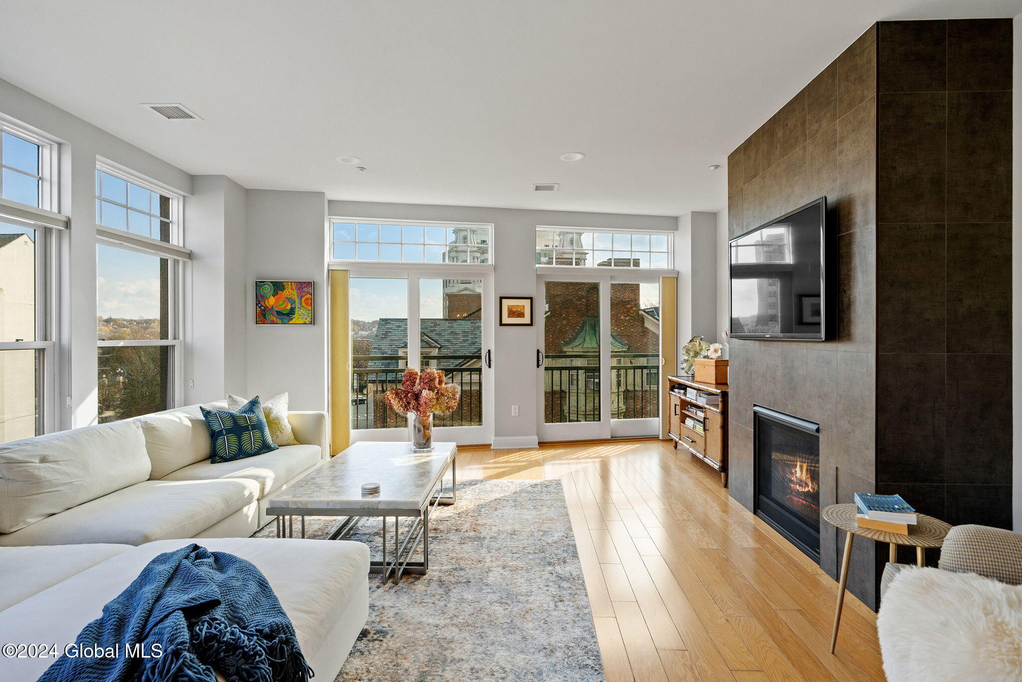 17 Chapel Street APT 402