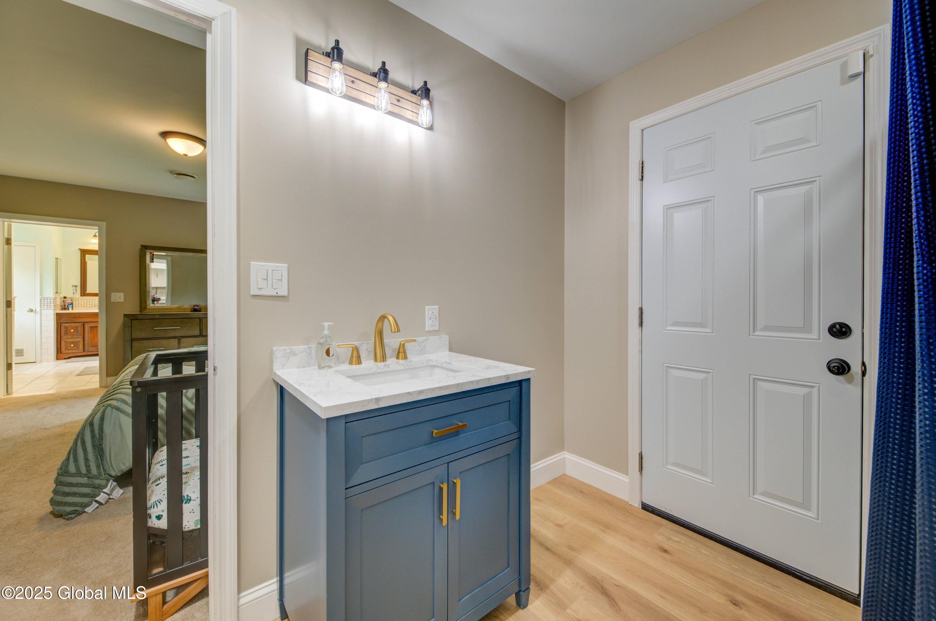 730 Mckay Road, Amsterdam, New York image 31