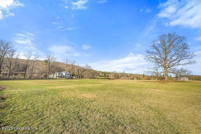 L43.3 Fairway Court, Afton, New York image 16