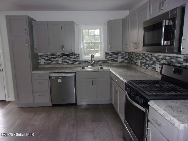 20 Spring Street, Broadalbin, New York image 29