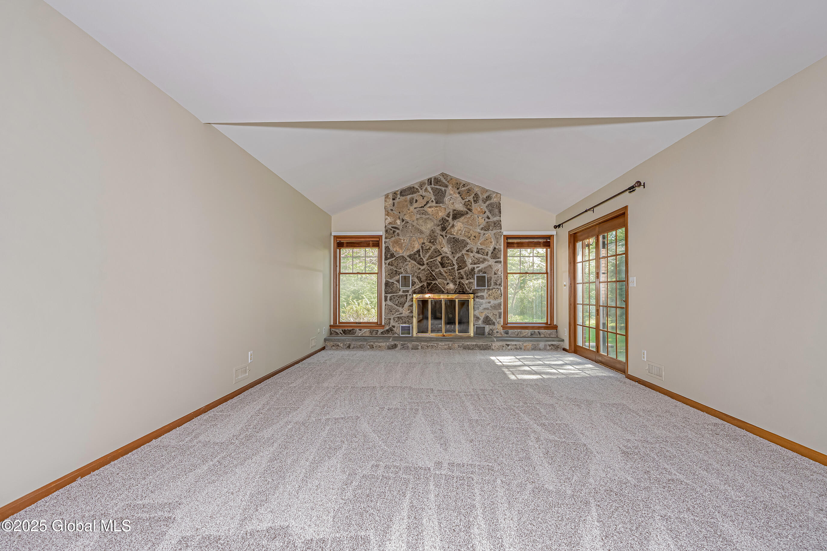 331 Wellington Road, Delmar, New York image 15