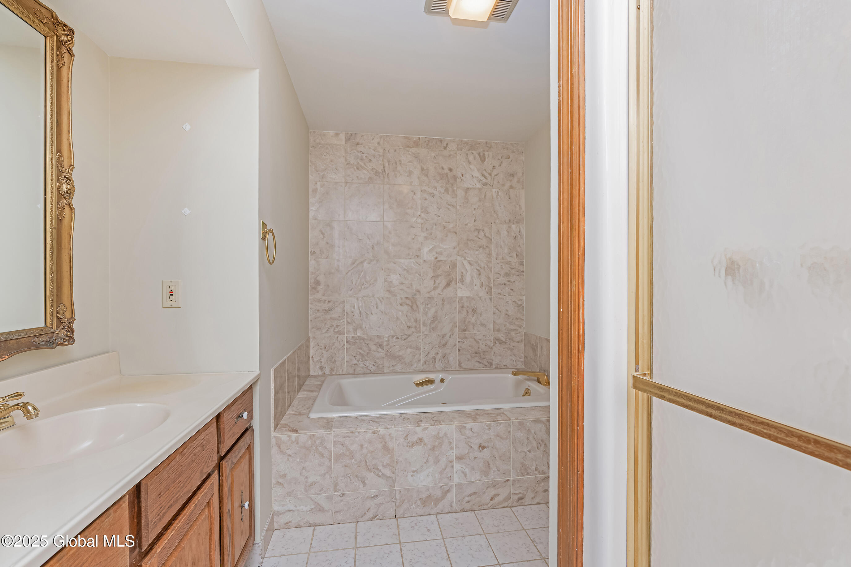 331 Wellington Road, Delmar, New York image 26