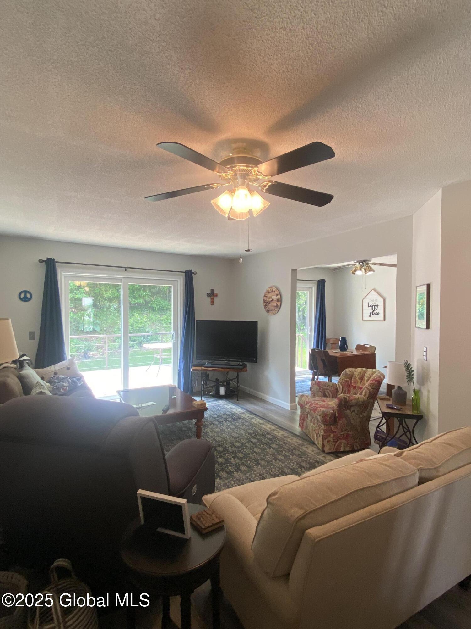 9 Fairwood Drive, Queensbury, New York image 8