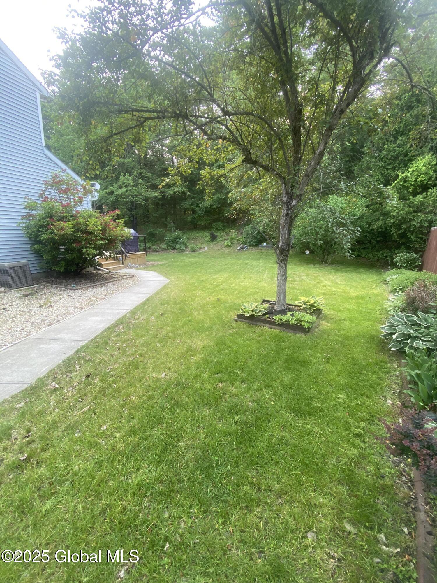 9 Fairwood Drive, Queensbury, New York image 26