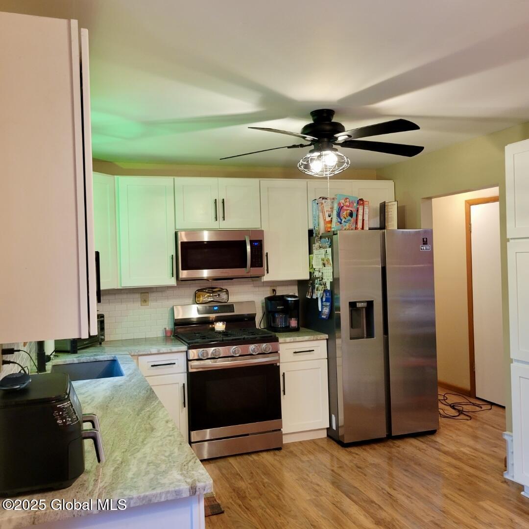 13 Breeze Dale Drive, Averill Park, New York image 8