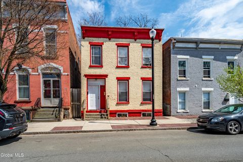 Photo of 304 2nd Street, Troy, NY 12180 (MLS # 202615280)