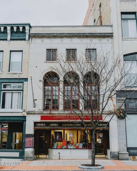 Photo of 213 State Street #1, Schenectady, NY 12305 (MLS # 202530624)