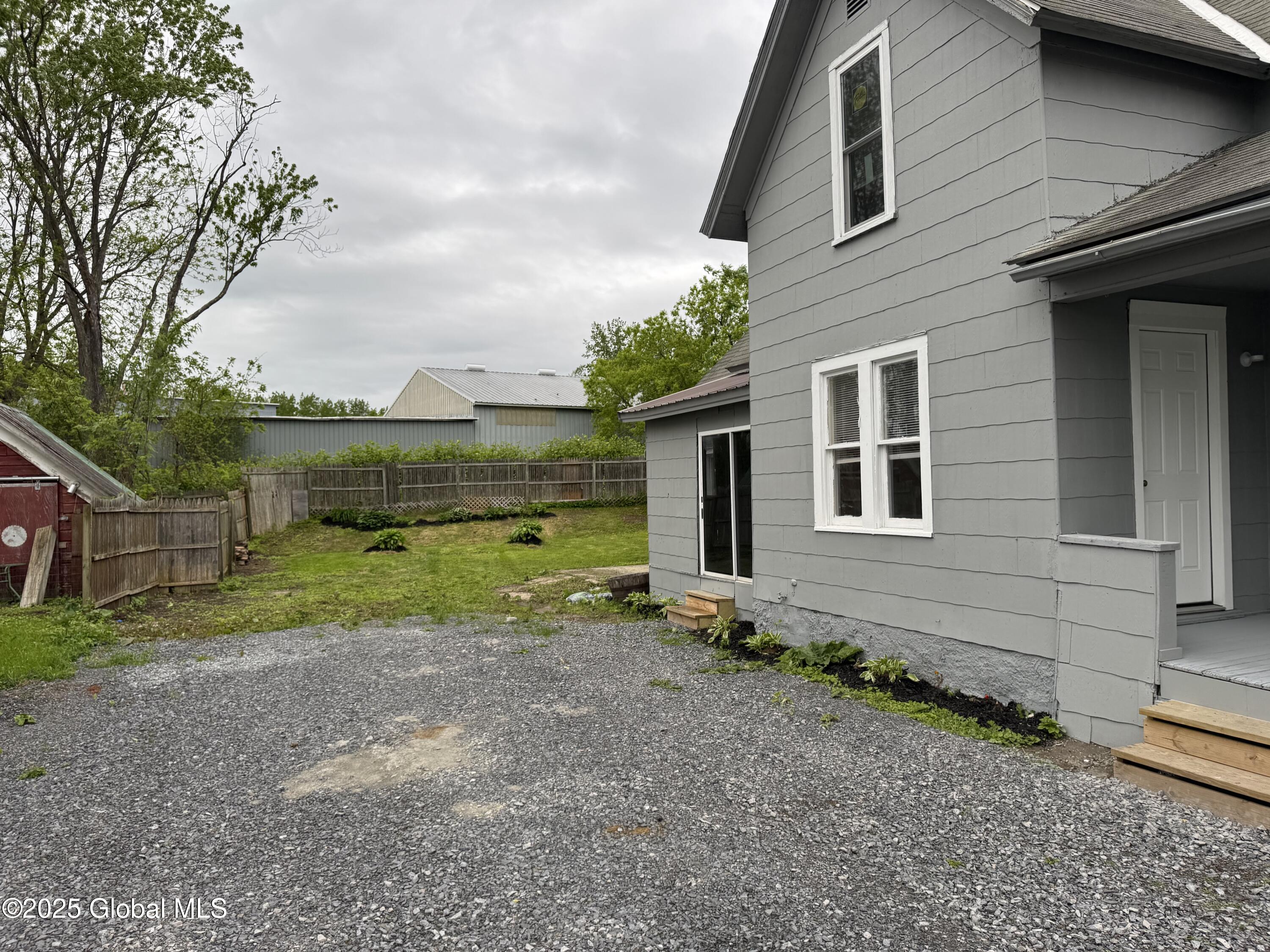 411 N Market Street, Johnstown, New York image 2