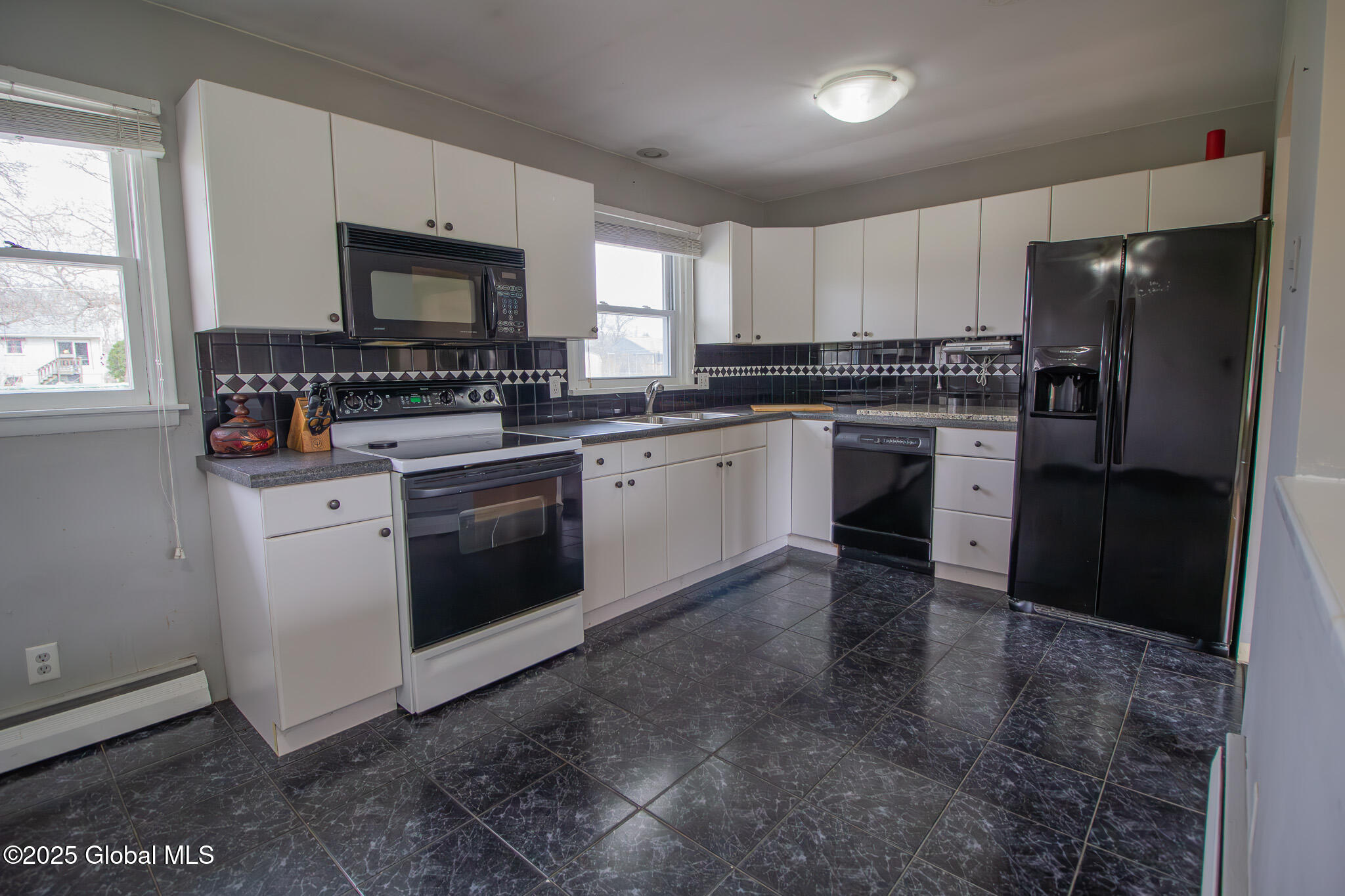32 Homestead Drive, Latham, New York image 7