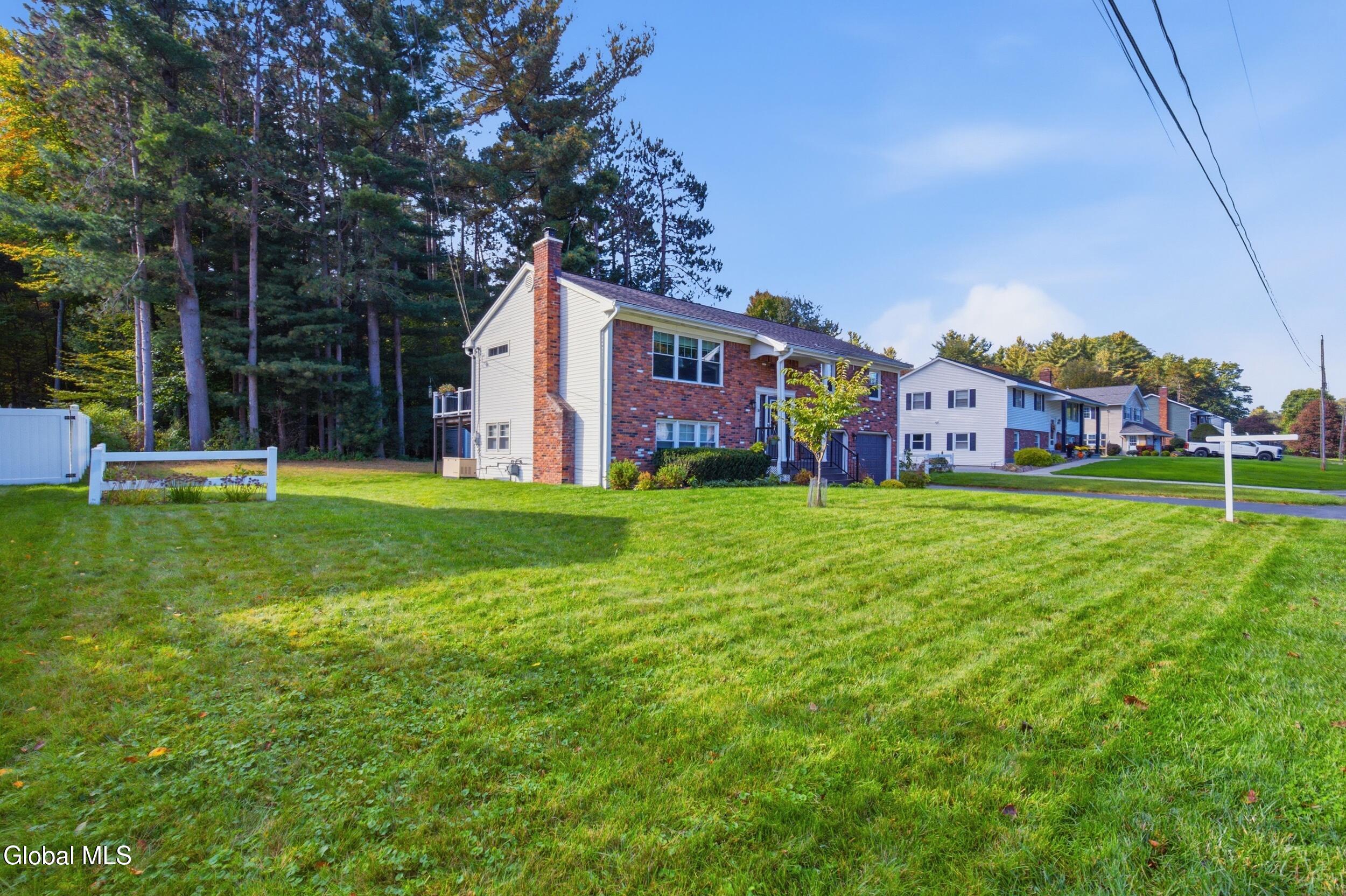 30 Hadel Road