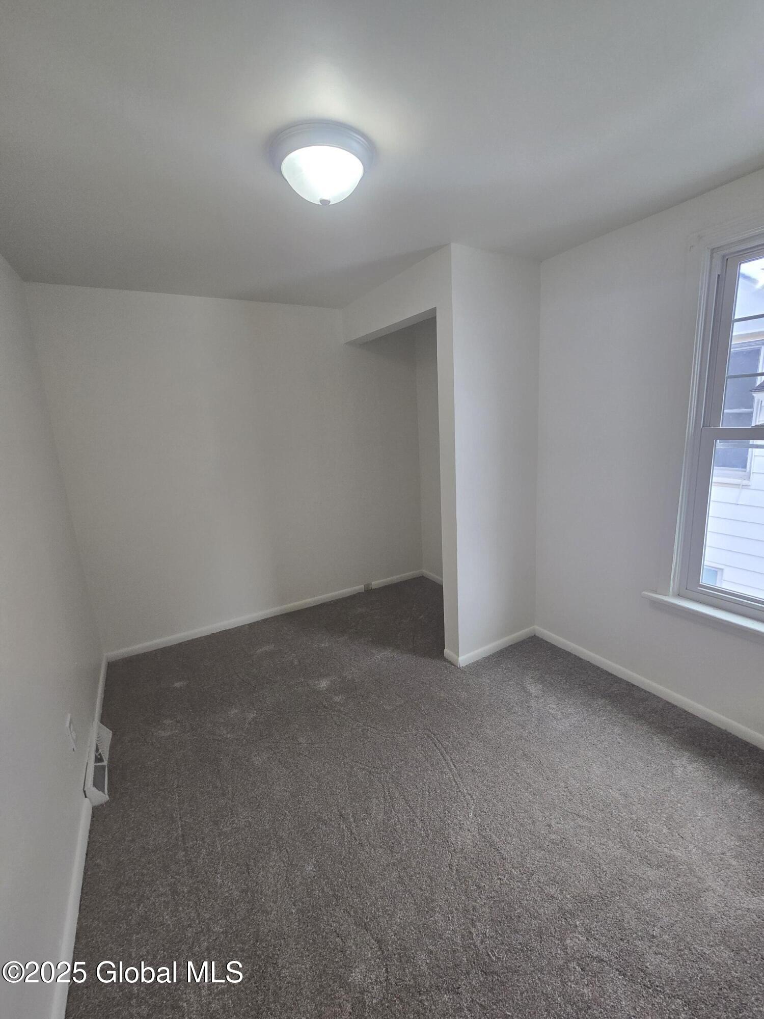726 Mason Street, Schenectady, New York image 16