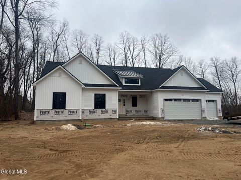 Photo of 19 Van Patten Drive, Clifton Park, NY 12065 (MLS # 202610543)