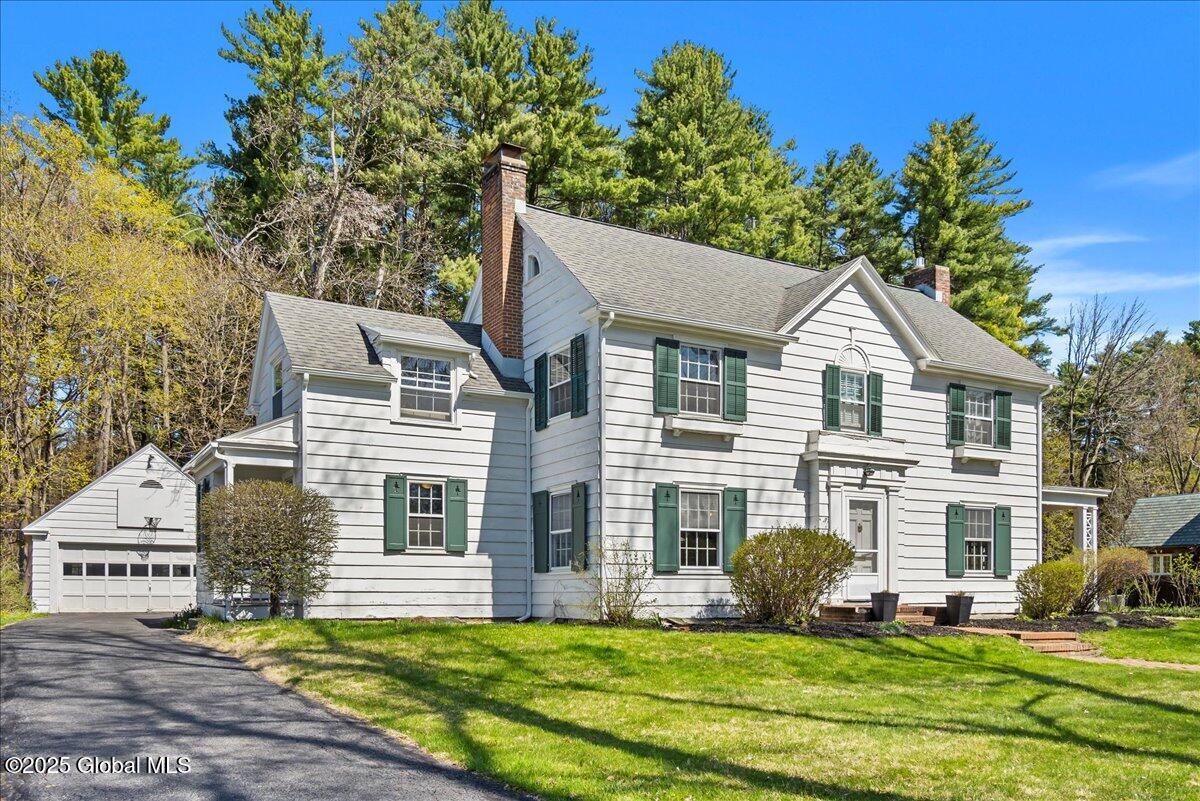 27 Horicon Avenue, Glens Falls, New York image 1