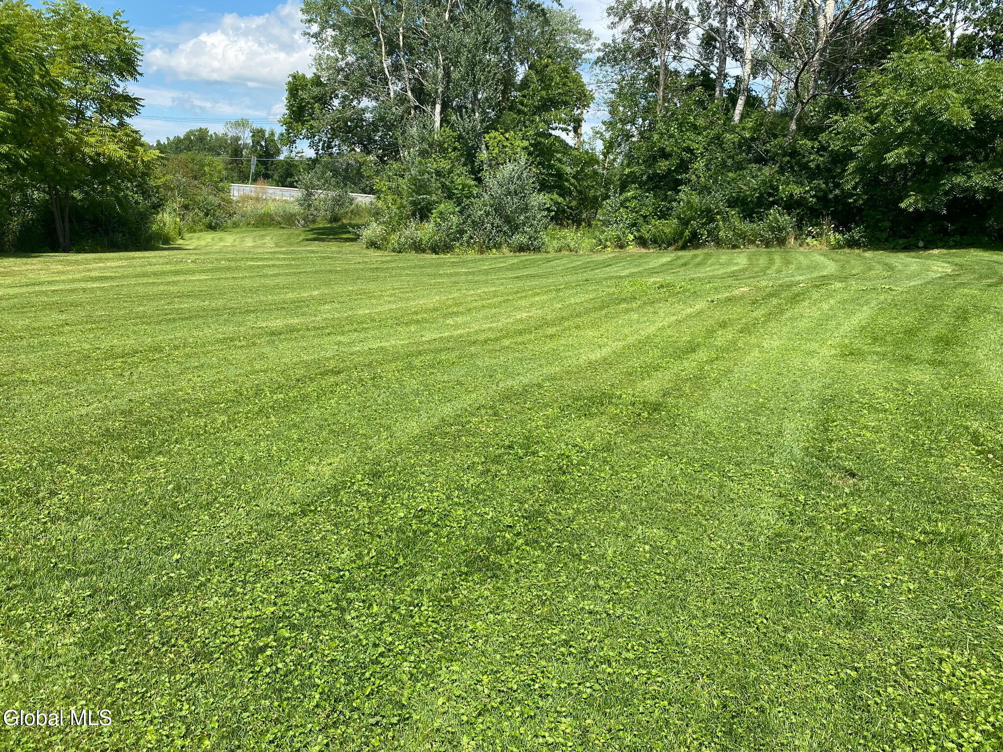 8 Virginias Path