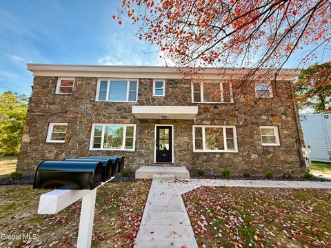 Photo of 13 Anthony Lane #1, Colonie, NY 12205 (MLS # 202528097)